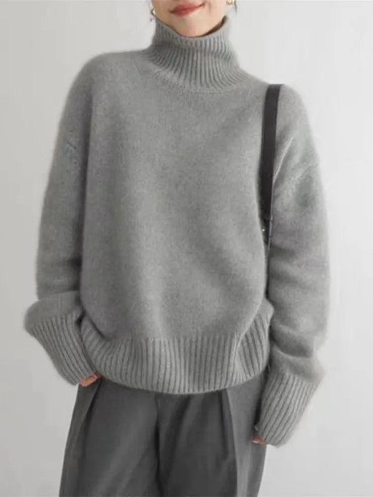 Kaitlyn | Soft Turtleneck Sweater